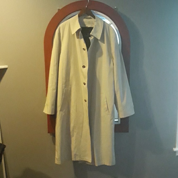 Classic Full length London Fog Trenchcoat/Raincoat - Picture 2 of 2